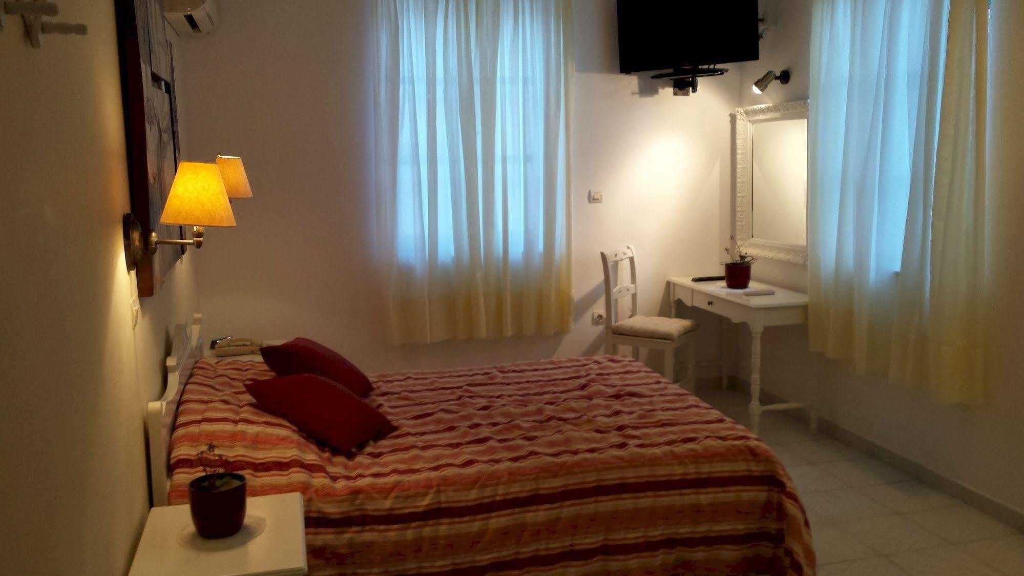 Ippokampos Hotel Đảo Hydra Ngoại thất bức ảnh
